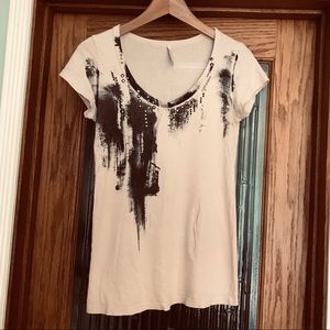 Women’s American Age medium scoop/V-neck T-shirt with beaded accents